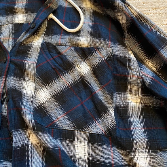 🦋2 for $15 - Harlow Cropped Plaid - Picture 4 of 5